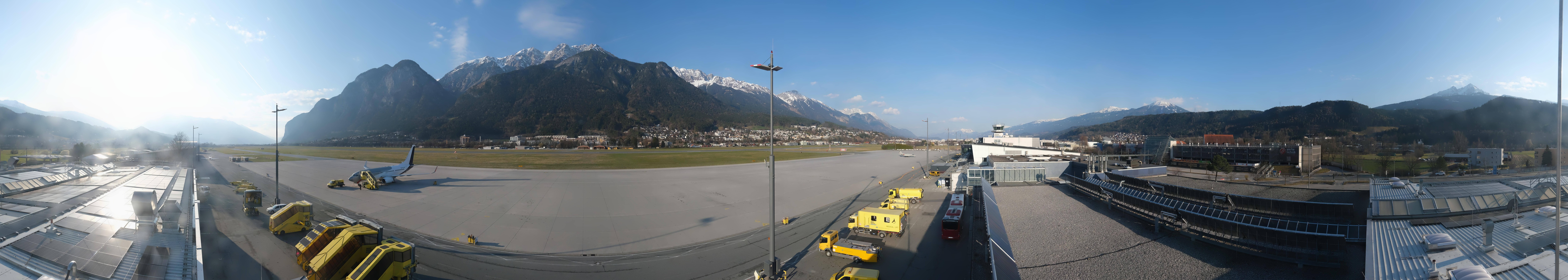Archiv Foto Webcam Panorama Innsbruck Flughafen