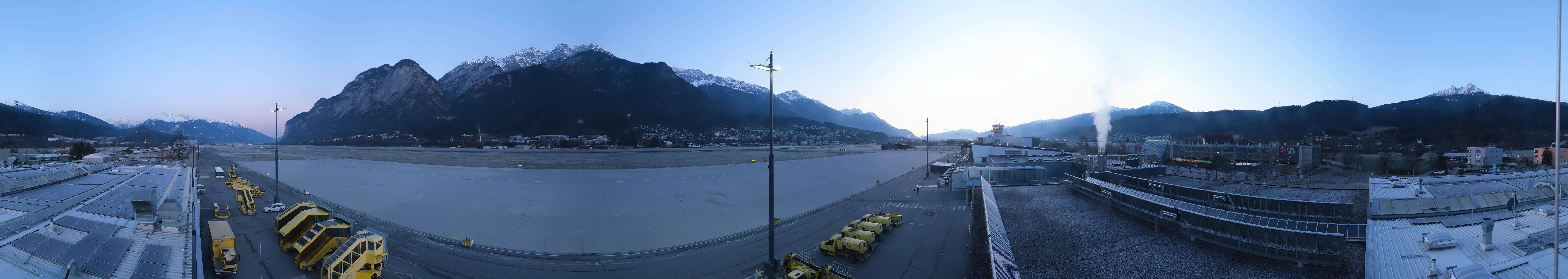 Archived image Webcam Airport Innsbruck Panorama