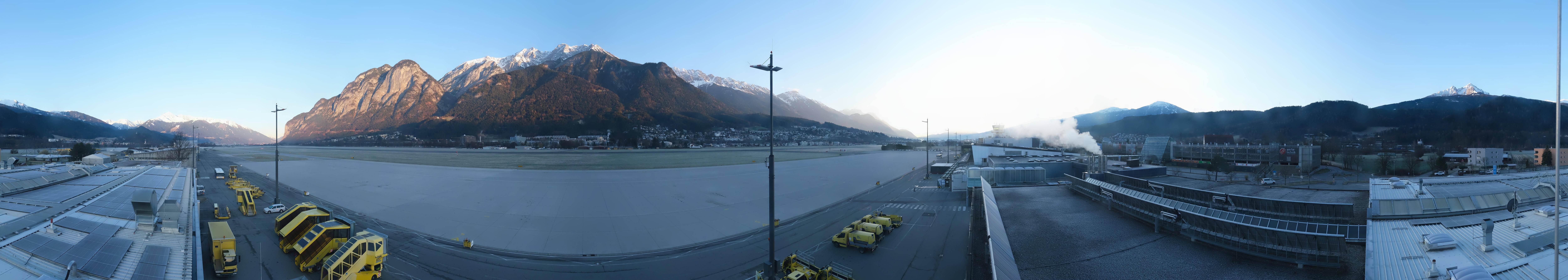 Archived image Webcam Airport Innsbruck Panorama