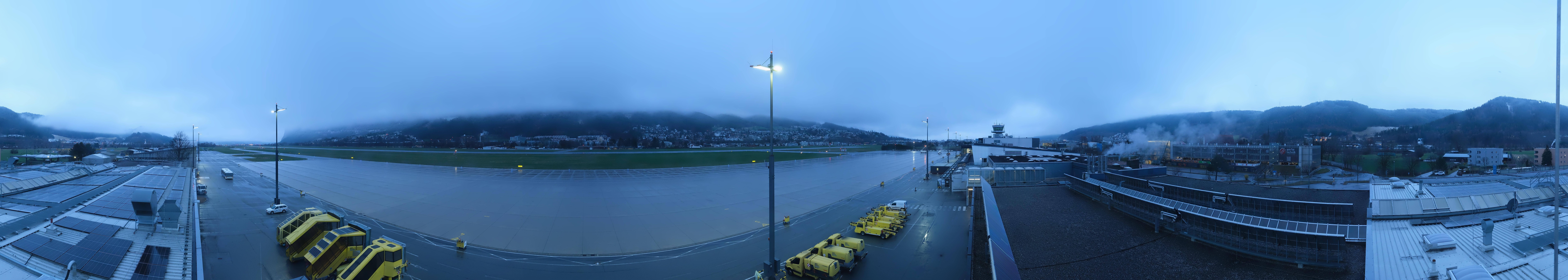 Archiv Foto Webcam Panorama Innsbruck Flughafen