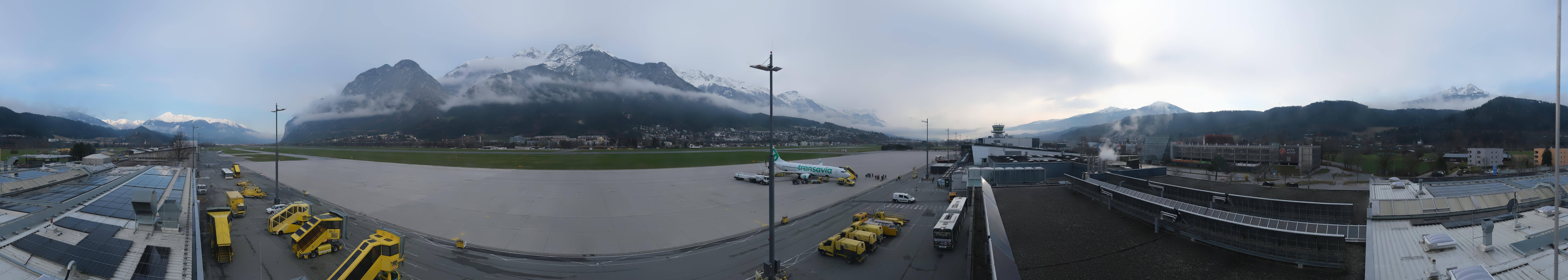 Archiv Foto Webcam Panorama Innsbruck Flughafen