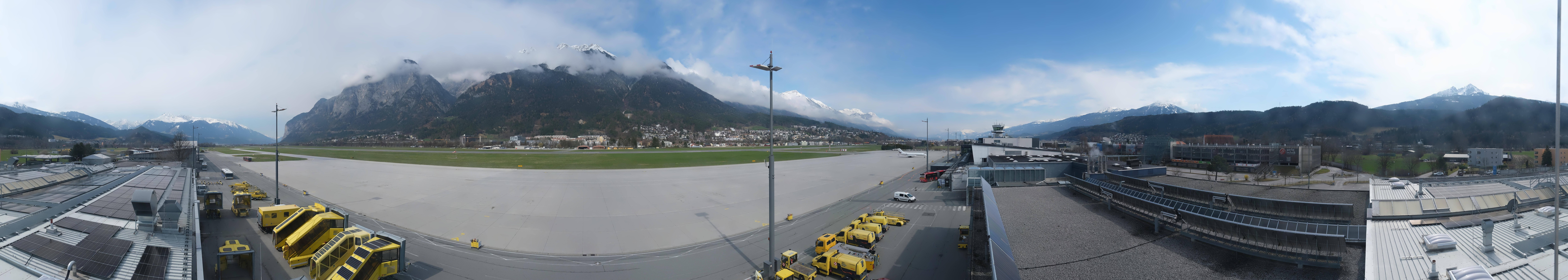 Archiv Foto Webcam Panorama Innsbruck Flughafen