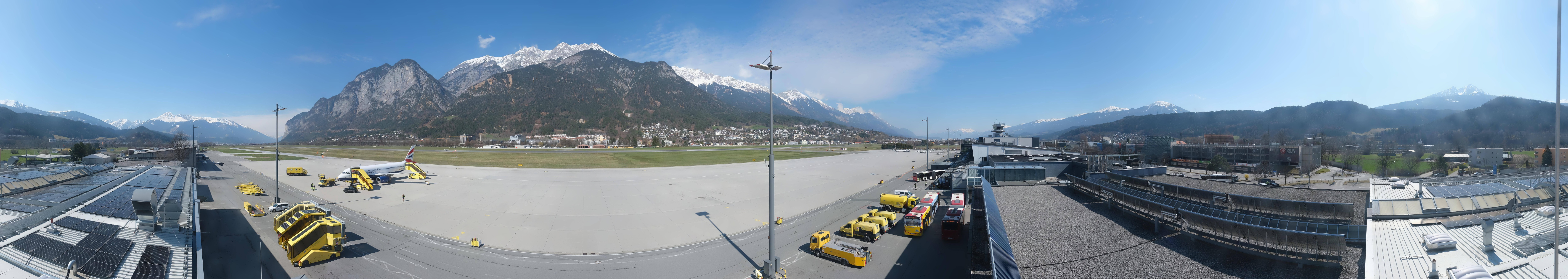 Archived image Webcam Airport Innsbruck Panorama