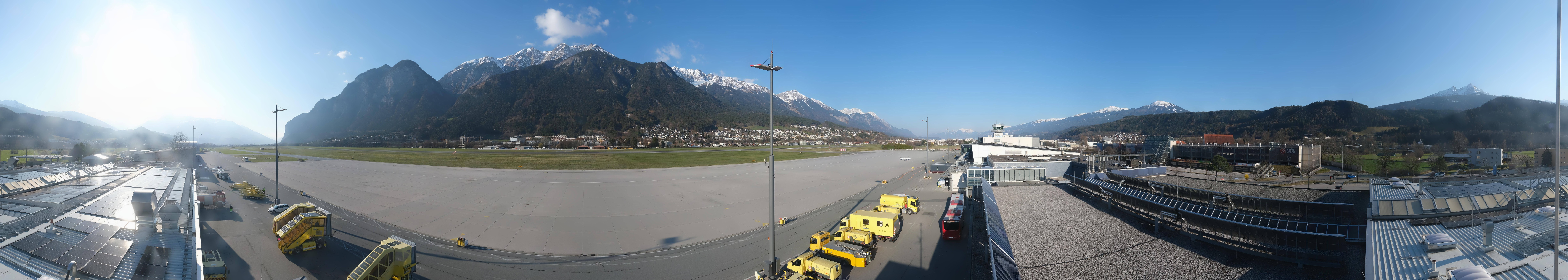 Archived image Webcam Airport Innsbruck Panorama