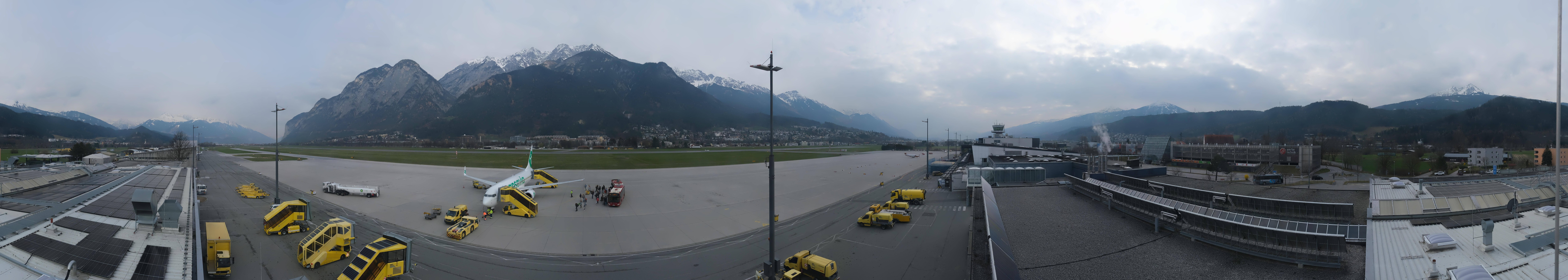 Archiv Foto Webcam Panorama Innsbruck Flughafen