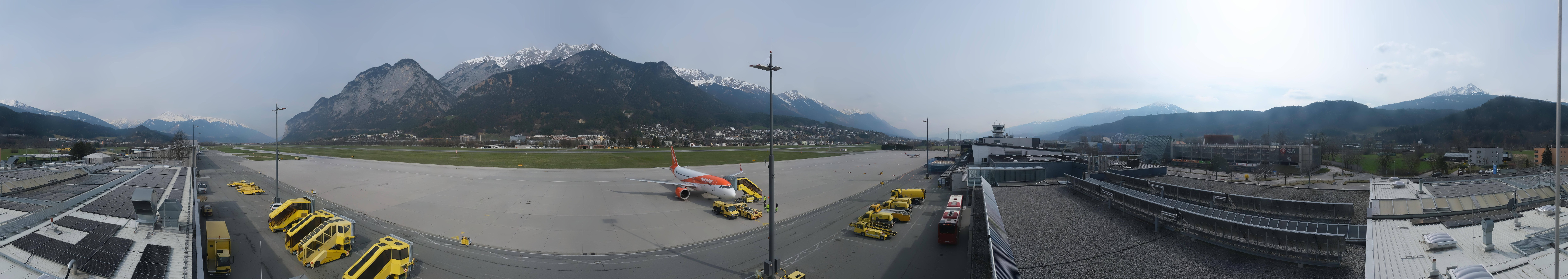 Archiv Foto Webcam Panorama Innsbruck Flughafen