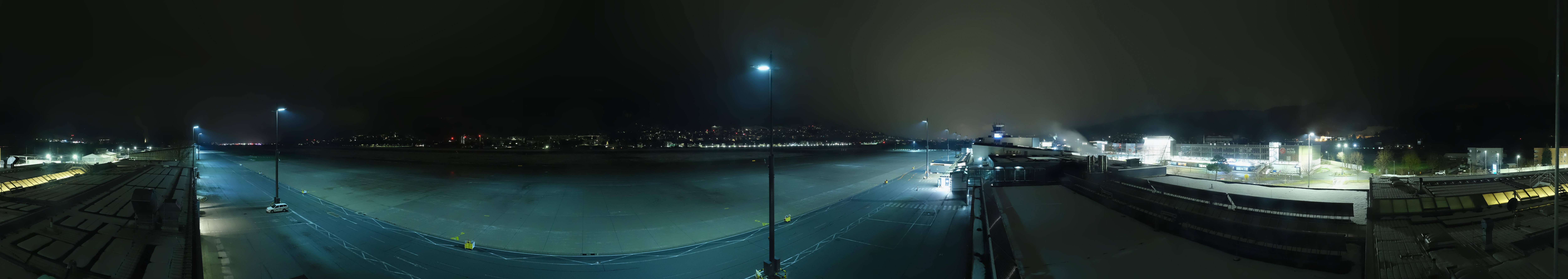Archiv Foto Webcam Panorama Innsbruck Flughafen