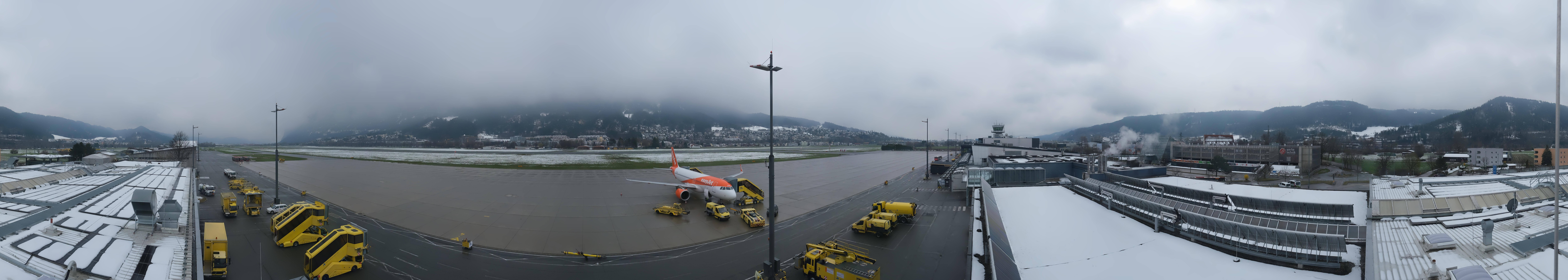 Archiv Foto Webcam Panorama Innsbruck Flughafen