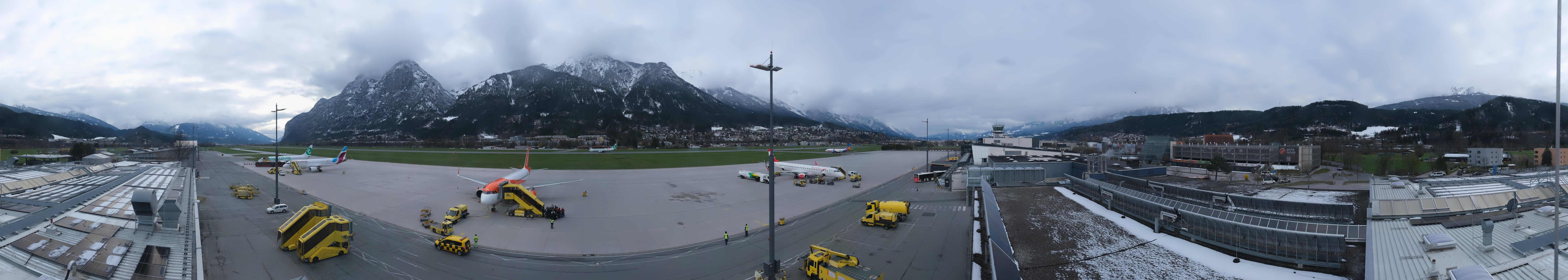 Archiv Foto Webcam Panorama Innsbruck Flughafen
