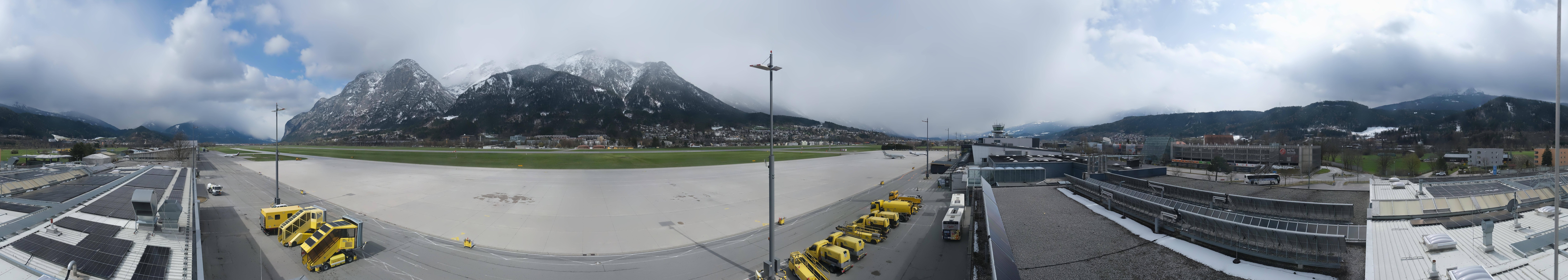 Archiv Foto Webcam Panorama Innsbruck Flughafen