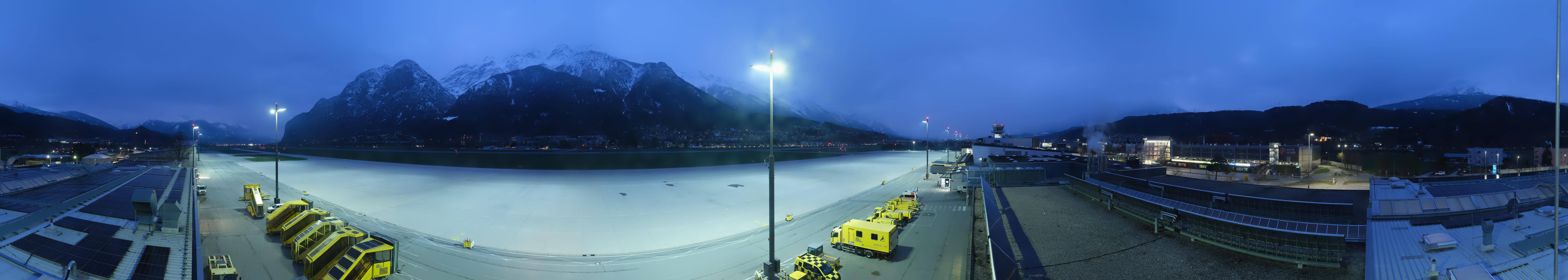 Archived image Webcam Airport Innsbruck Panorama