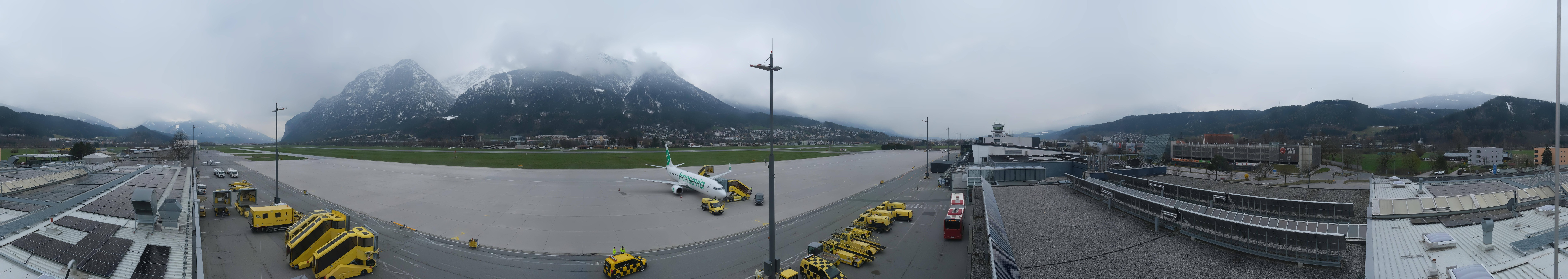 Archiv Foto Webcam Panorama Innsbruck Flughafen