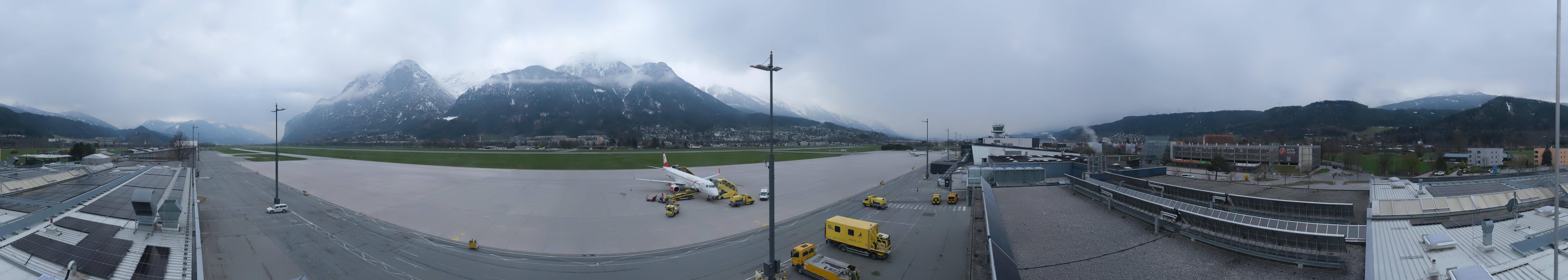 Archiv Foto Webcam Panorama Innsbruck Flughafen