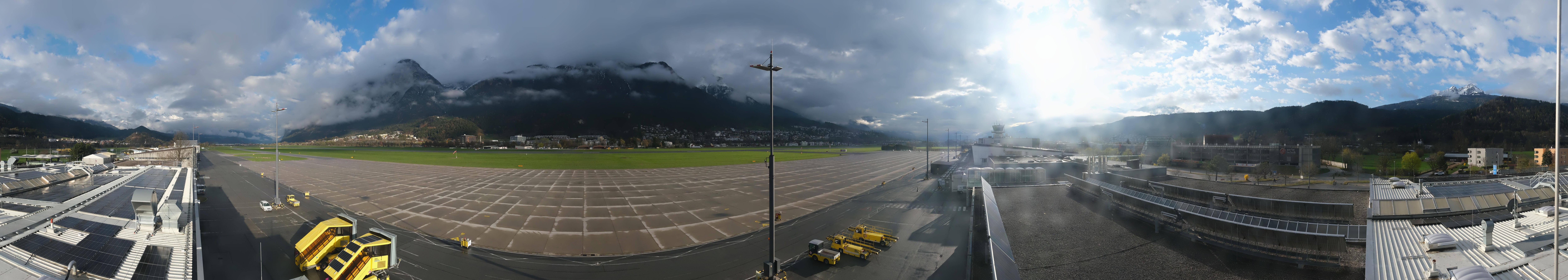 Archiv Foto Webcam Panorama Innsbruck Flughafen