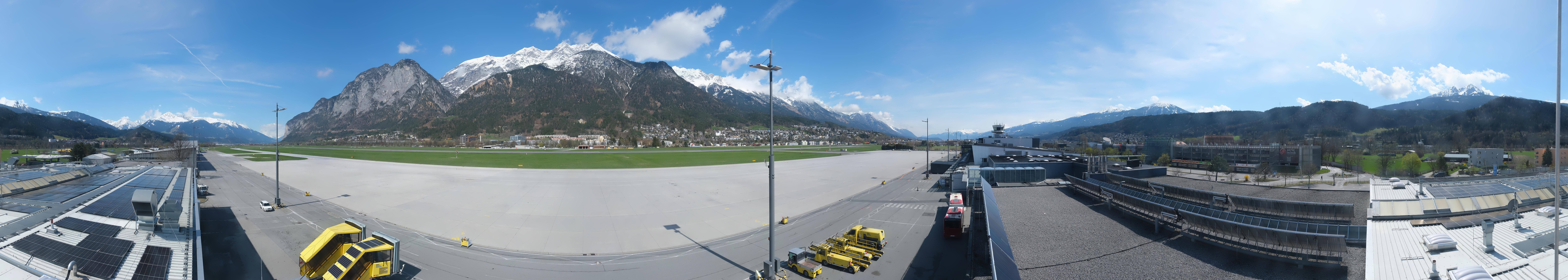 Archiv Foto Webcam Panorama Innsbruck Flughafen