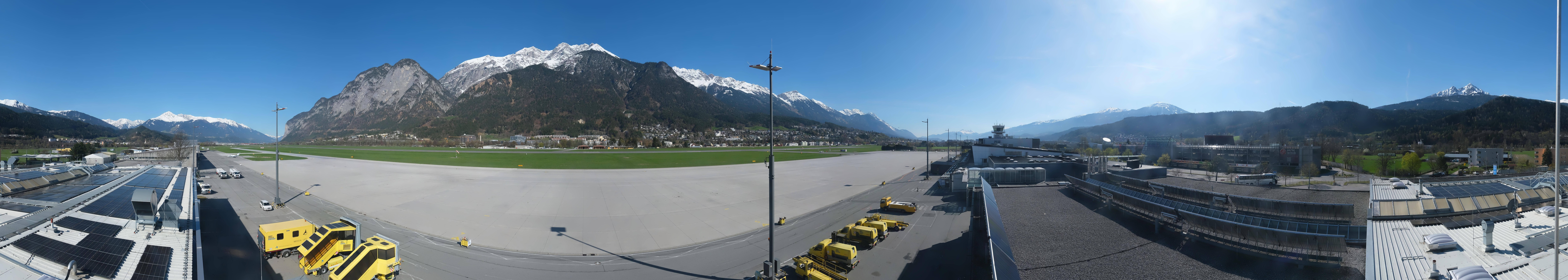 Archiv Foto Webcam Panorama Innsbruck Flughafen