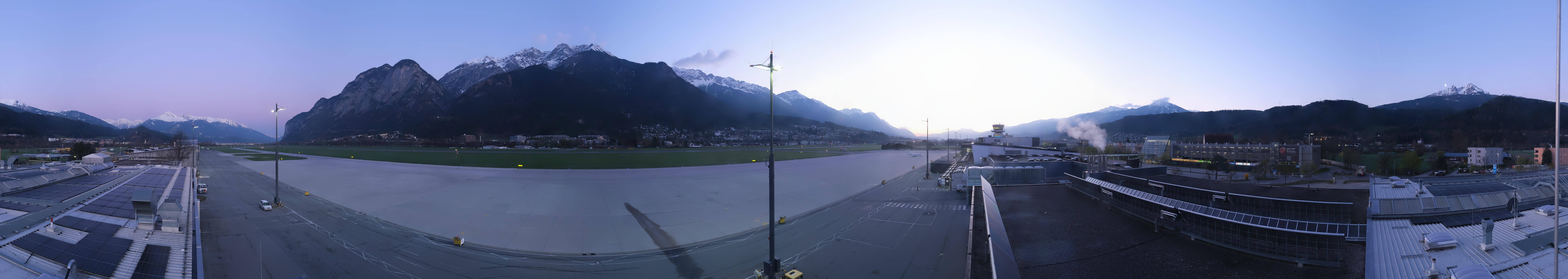Archiv Foto Webcam Panorama Innsbruck Flughafen