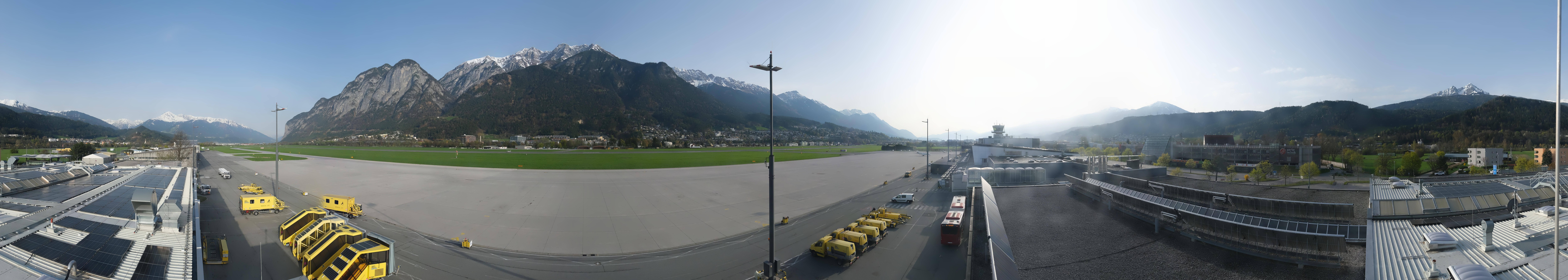 Archiv Foto Webcam Panorama Innsbruck Flughafen