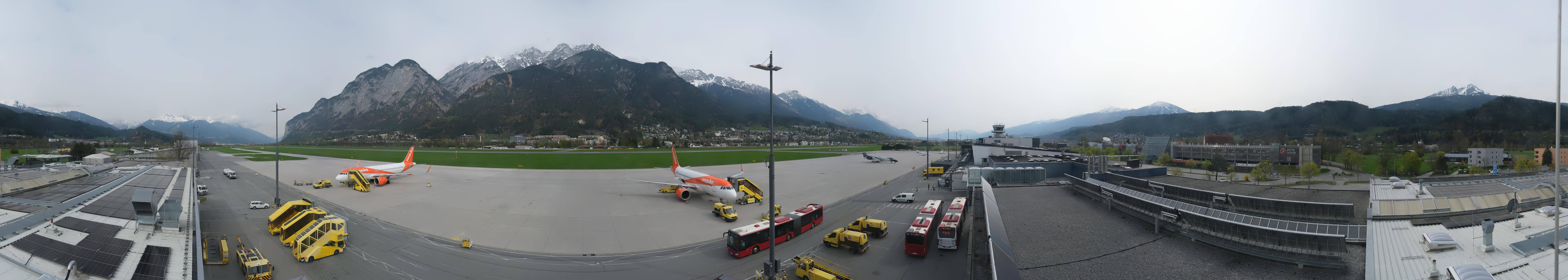 Archiv Foto Webcam Panorama Innsbruck Flughafen