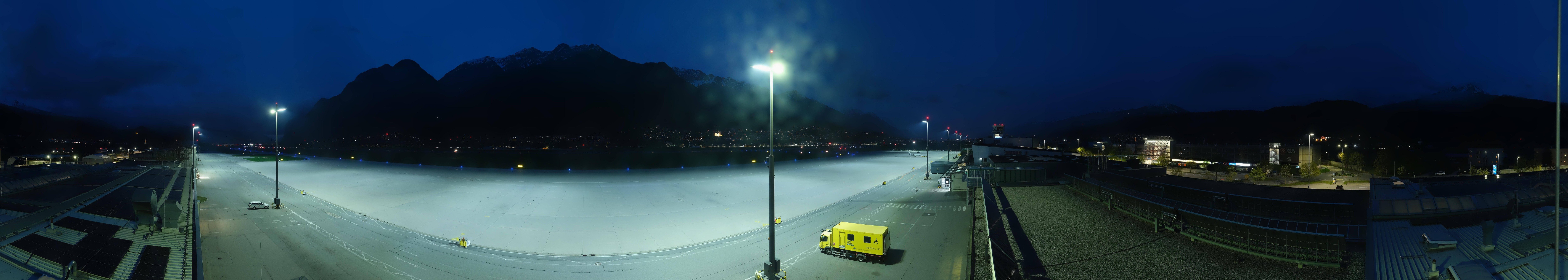 Archiv Foto Webcam Panorama Innsbruck Flughafen