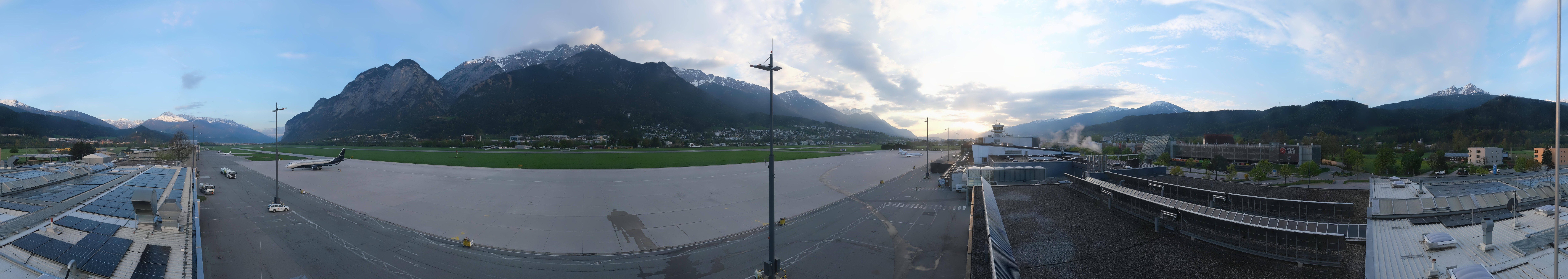 Archived image Webcam Airport Innsbruck Panorama