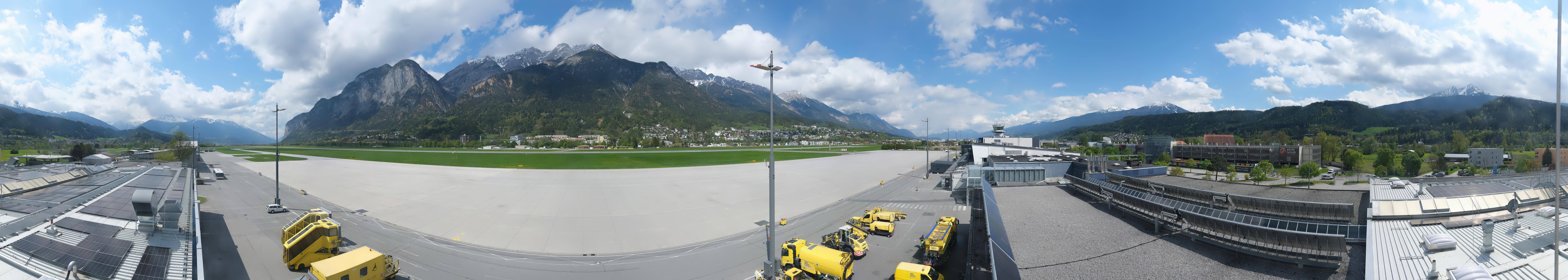 Archived image Webcam Airport Innsbruck Panorama