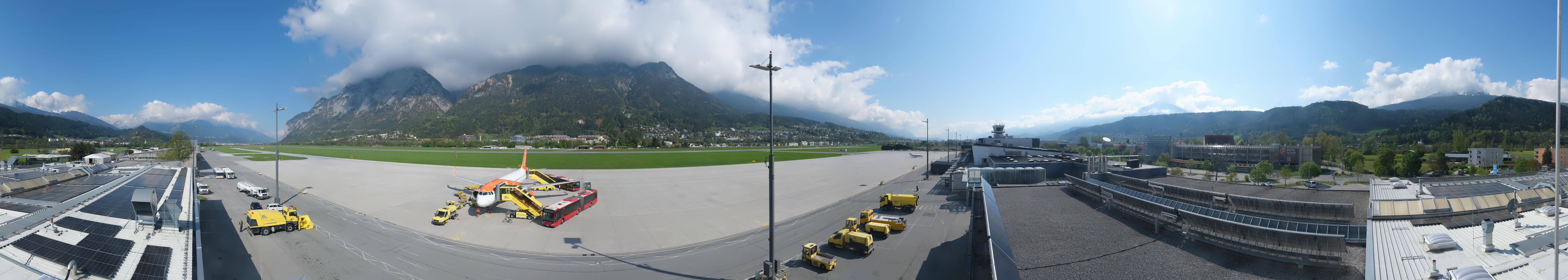 Archiv Foto Webcam Panorama Innsbruck Flughafen