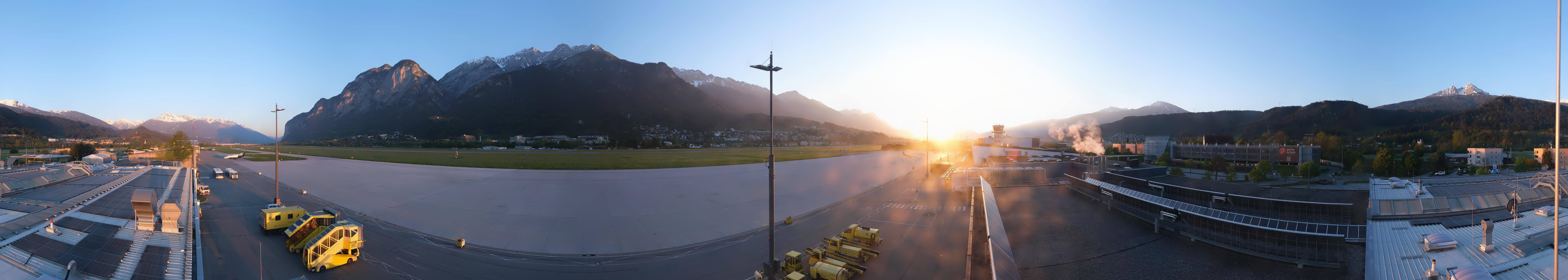 Archiv Foto Webcam Panorama Innsbruck Flughafen