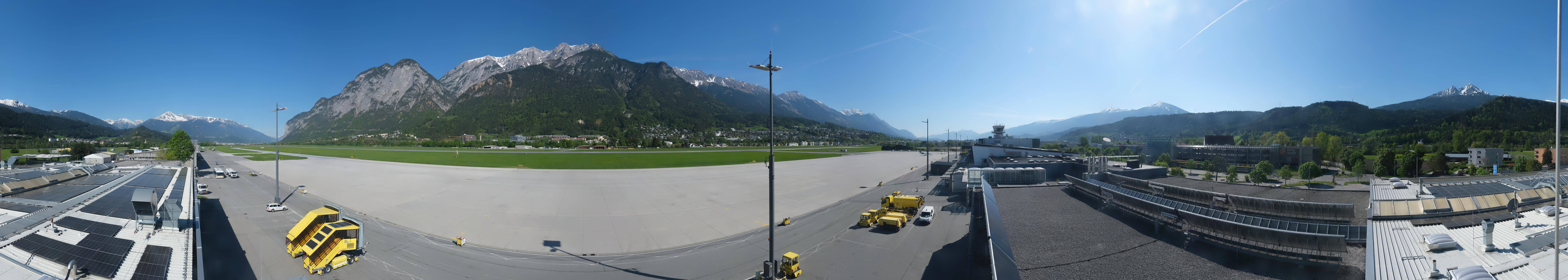 Archived image Webcam Airport Innsbruck Panorama