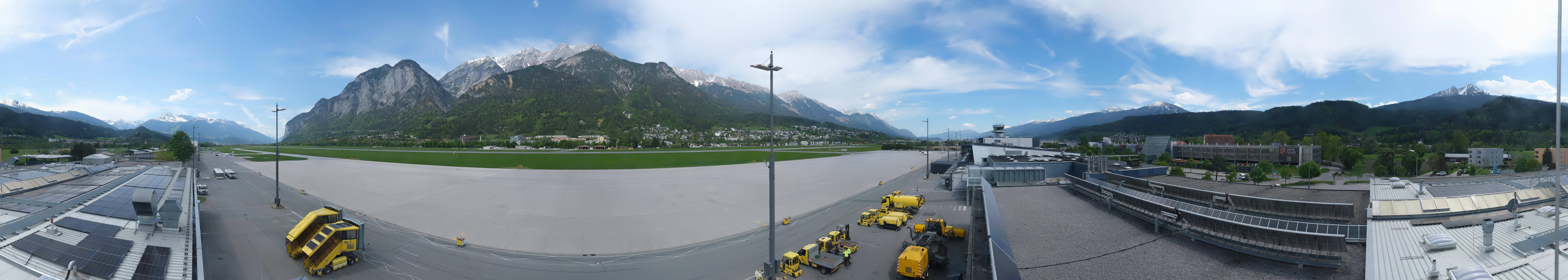 Archived image Webcam Airport Innsbruck Panorama