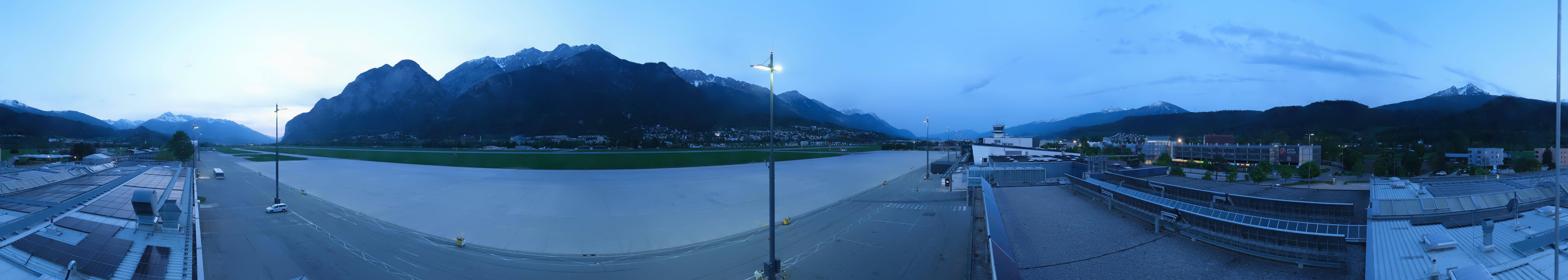 Archiv Foto Webcam Panorama Innsbruck Flughafen