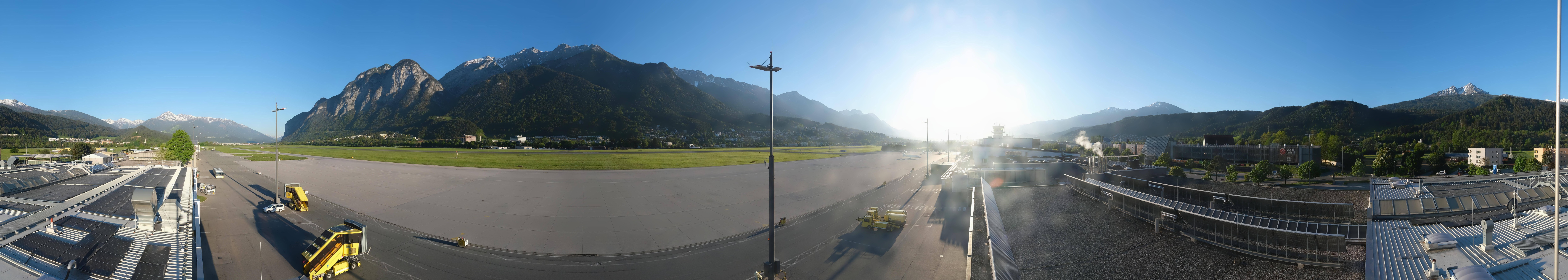 Archiv Foto Webcam Panorama Innsbruck Flughafen