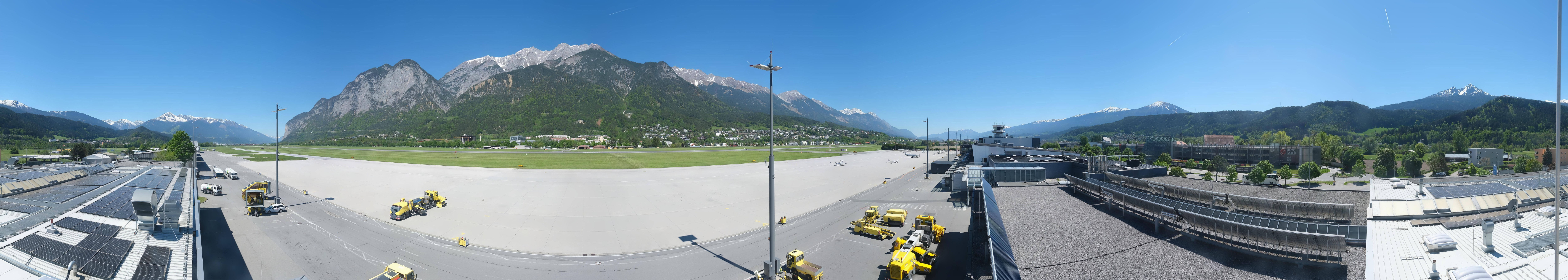 Archiv Foto Webcam Panorama Innsbruck Flughafen