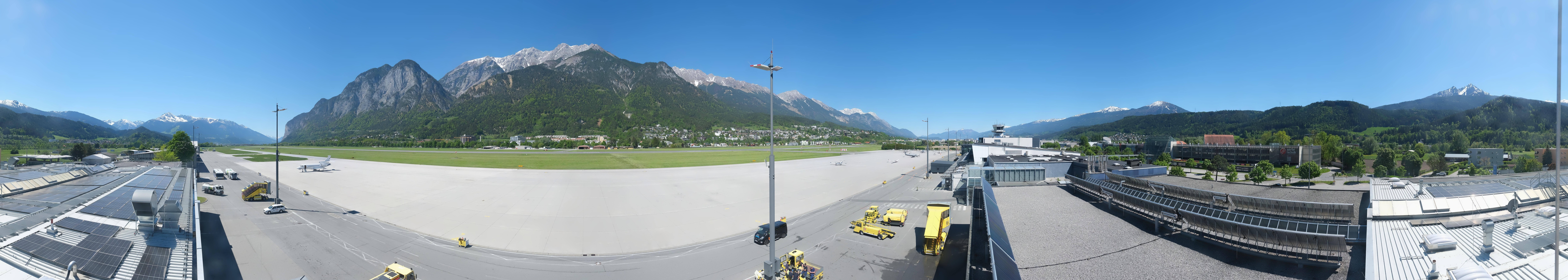 Archiv Foto Webcam Panorama Innsbruck Flughafen