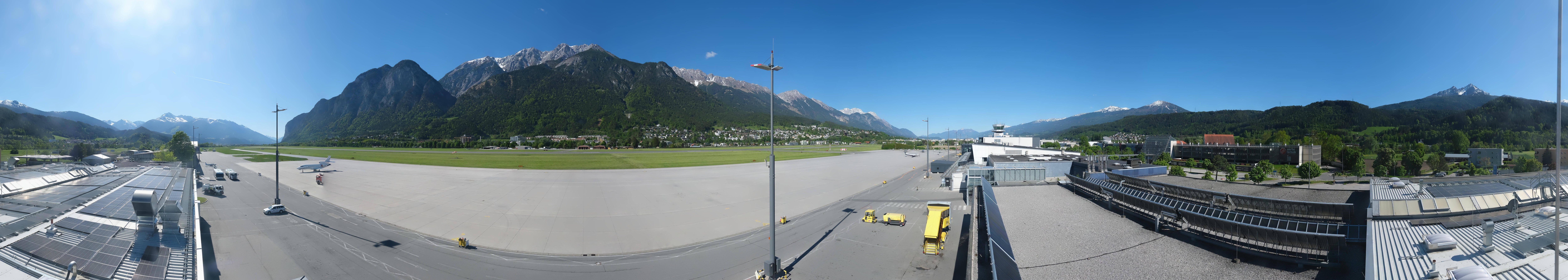 Archiv Foto Webcam Panorama Innsbruck Flughafen