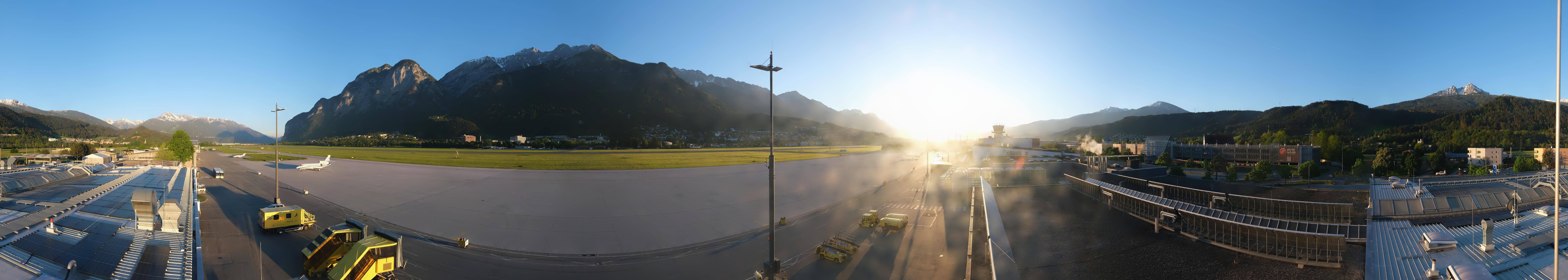 Archived image Webcam Airport Innsbruck Panorama