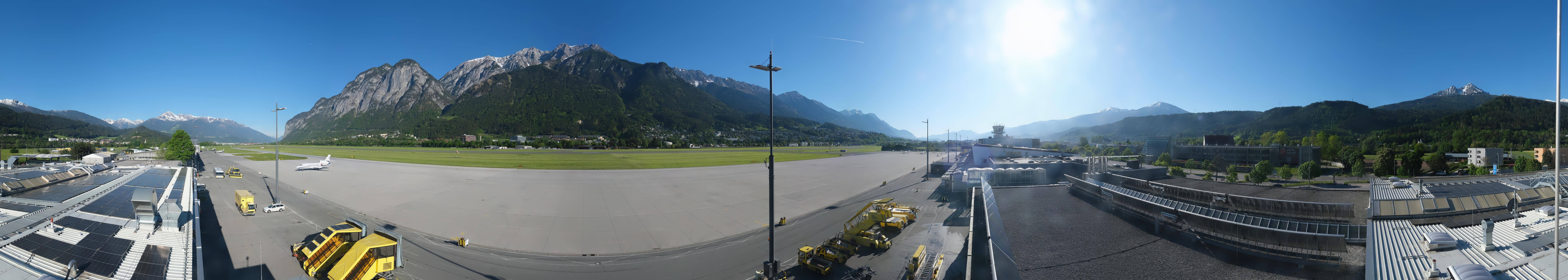 Archived image Webcam Airport Innsbruck Panorama