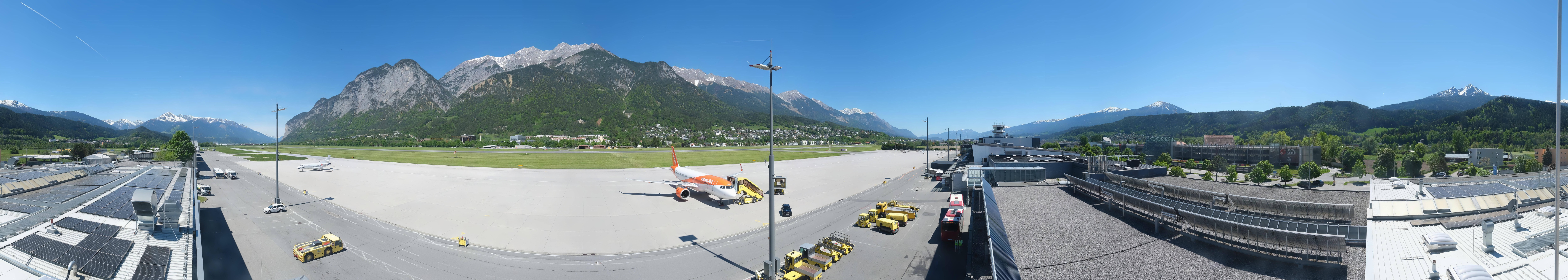 Archived image Webcam Airport Innsbruck Panorama