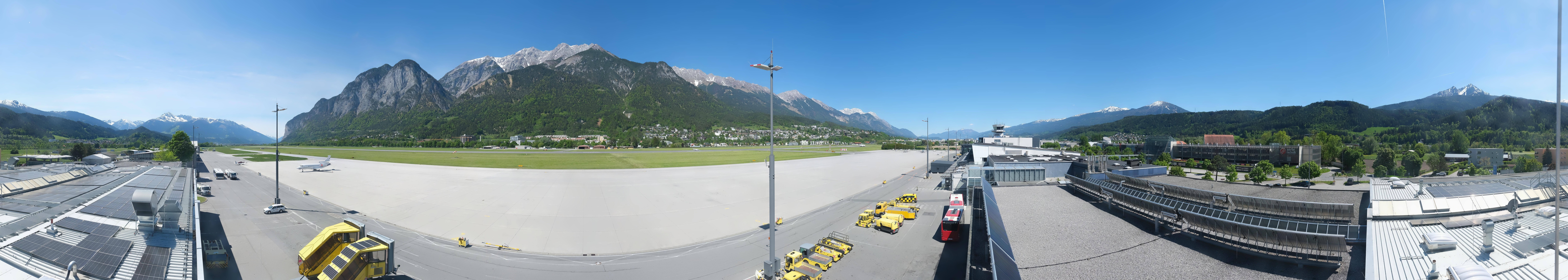 Archived image Webcam Airport Innsbruck Panorama