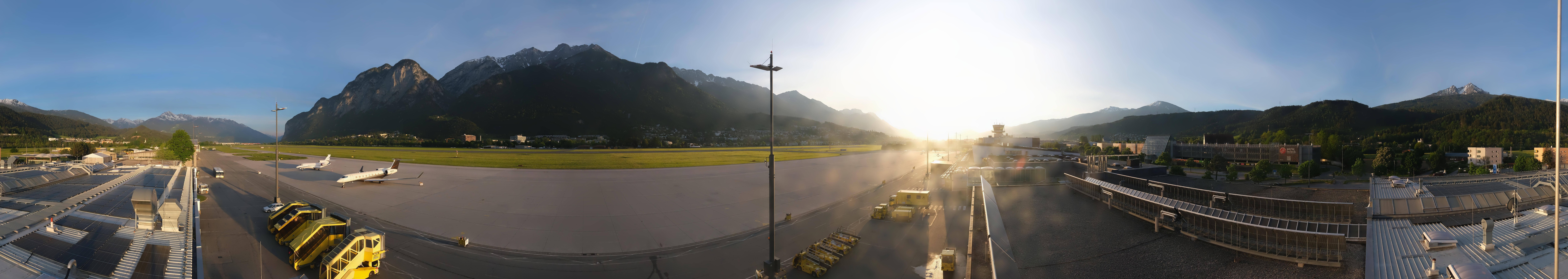 Archiv Foto Webcam Panorama Innsbruck Flughafen