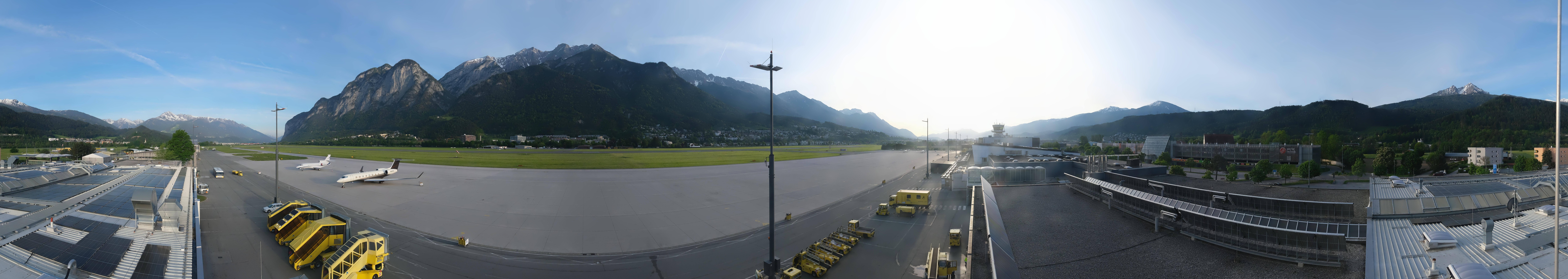 Archiv Foto Webcam Panorama Innsbruck Flughafen