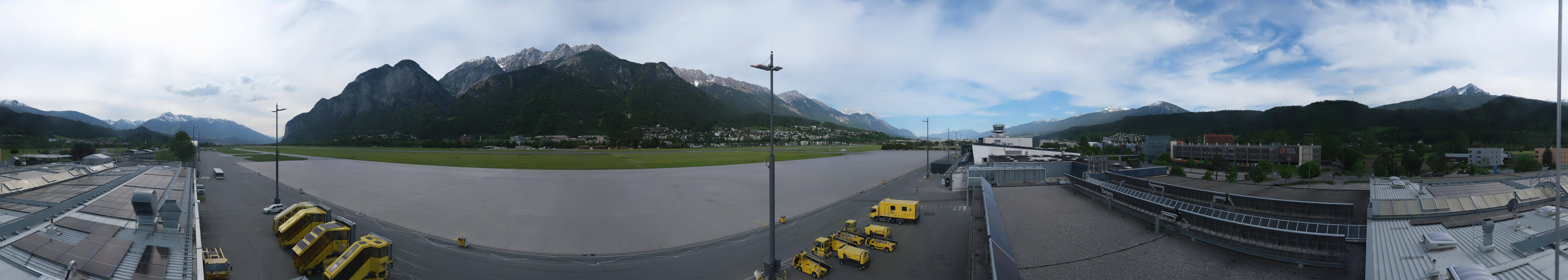 Archiv Foto Webcam Panorama Innsbruck Flughafen