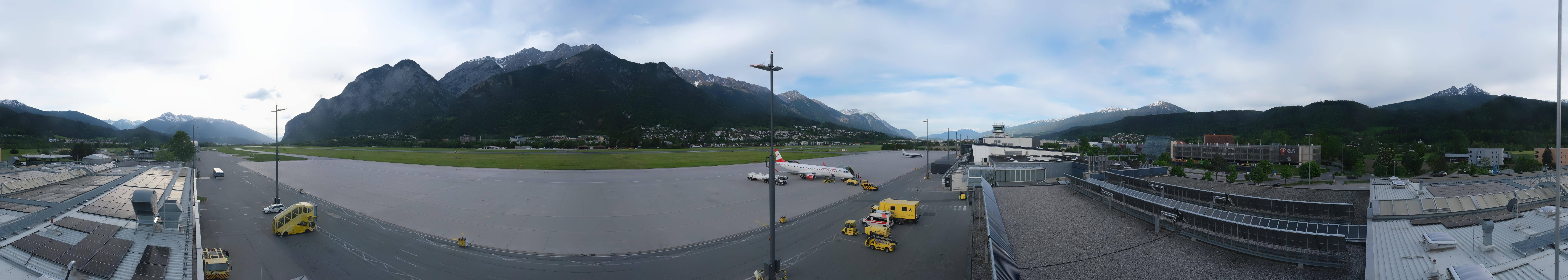 Archiv Foto Webcam Panorama Innsbruck Flughafen