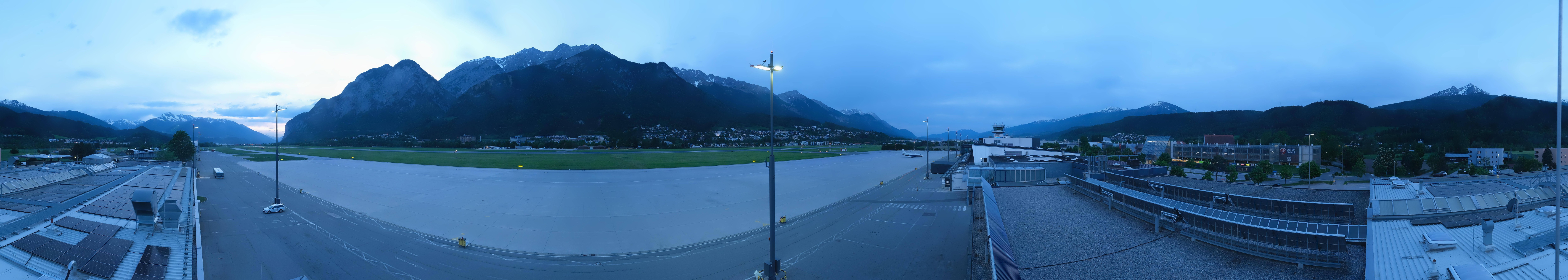 Archiv Foto Webcam Panorama Innsbruck Flughafen