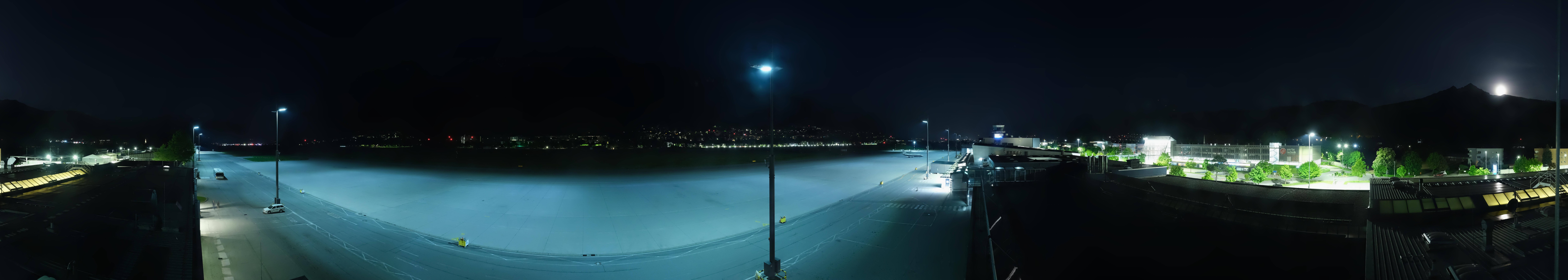 Archived image Webcam Airport Innsbruck Panorama