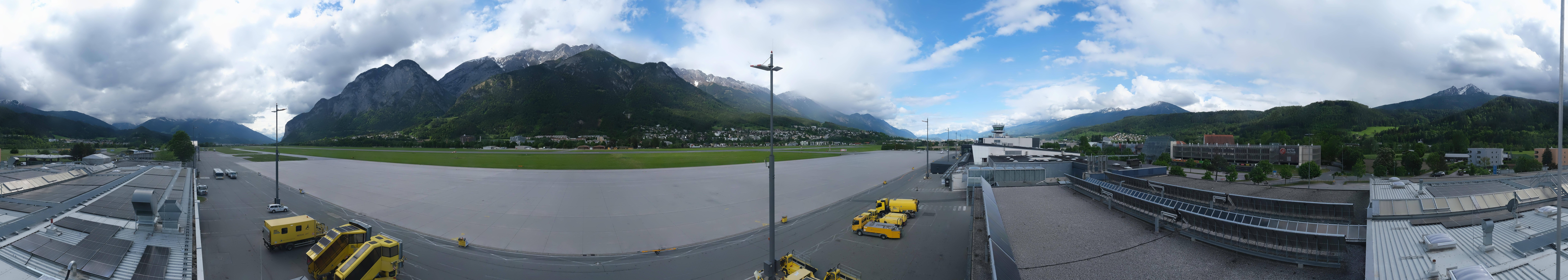Archiv Foto Webcam Panorama Innsbruck Flughafen