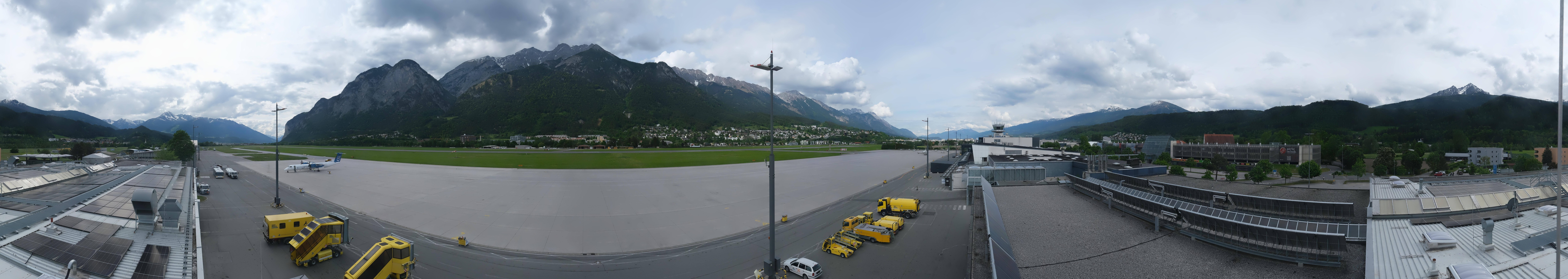 Archiv Foto Webcam Panorama Innsbruck Flughafen