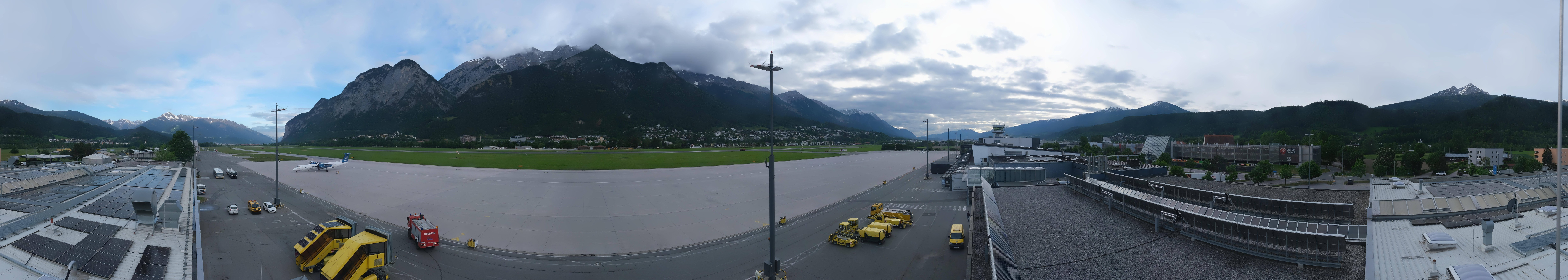 Archiv Foto Webcam Panorama Innsbruck Flughafen