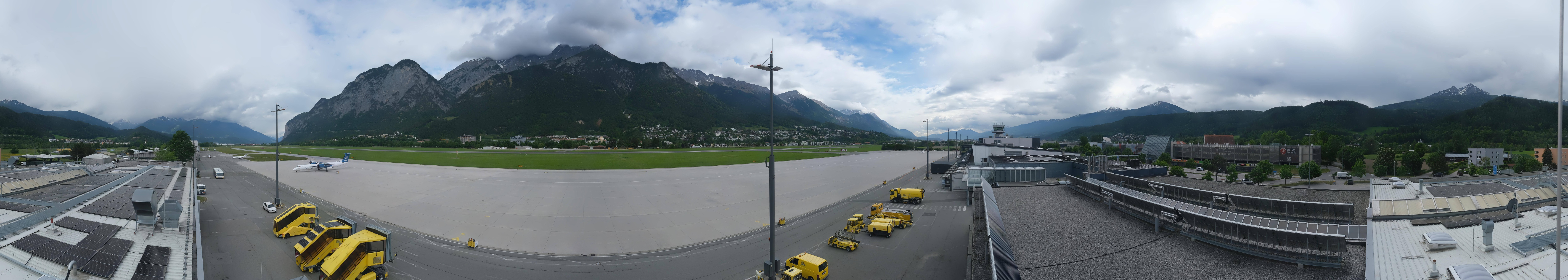 Archiv Foto Webcam Panorama Innsbruck Flughafen