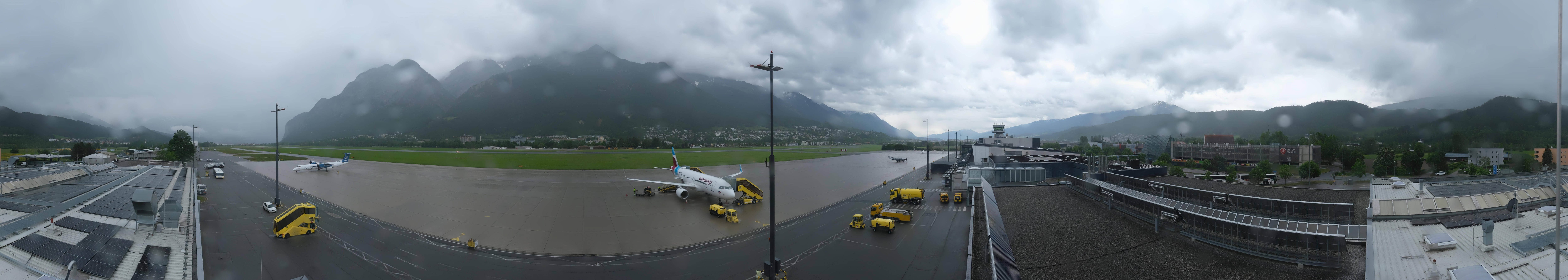 Archiv Foto Webcam Panorama Innsbruck Flughafen